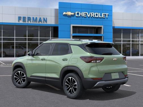 Green 2026 Chevrolet Trailblazer LT