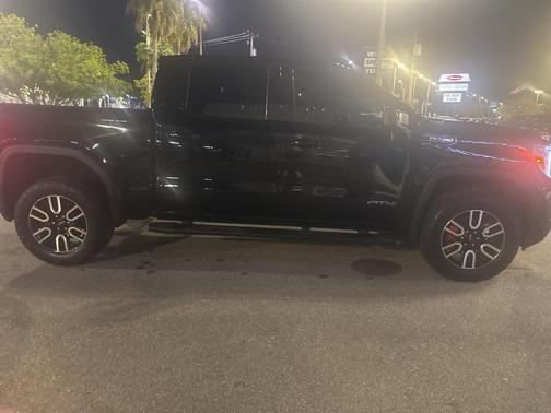 2020 GMC Sierra 1500 AT4