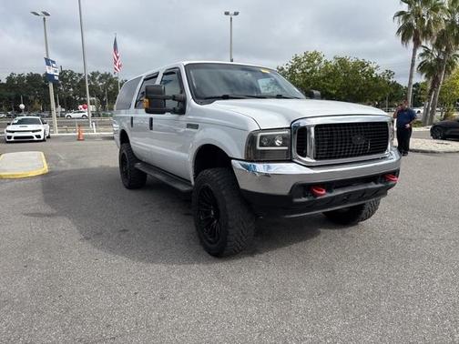 2003 Ford Excursion XLT
