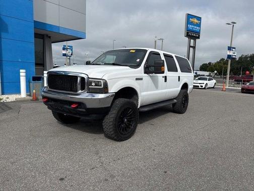 2003 Ford Excursion XLT