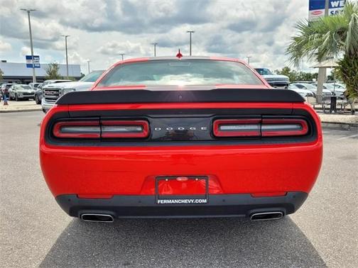 2016 Dodge Challenger SXT