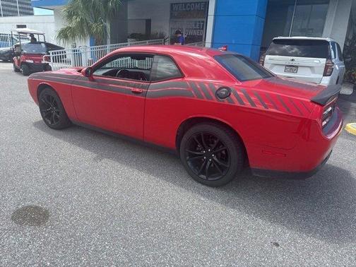 2016 Dodge Challenger SXT