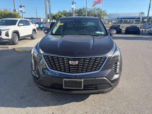 2023 Cadillac XT4 Luxury