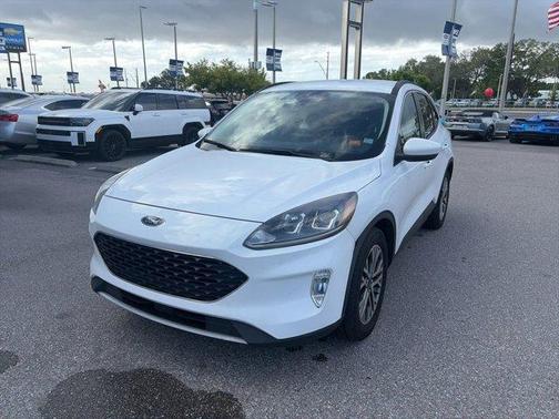 Red 2022 Ford Escape SEL