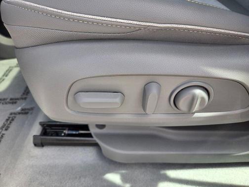 2023 Chevrolet Bolt EUV Premier