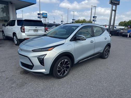 Silver Flare Metallic 2023 Chevrolet Bolt EUV Premier