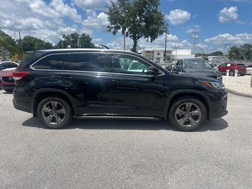 2017 Toyota Highlander Limited Platinum