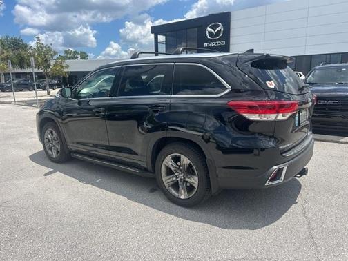 2017 Toyota Highlander Limited Platinum