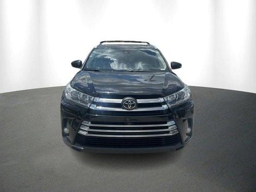 2017 Toyota Highlander Limited Platinum