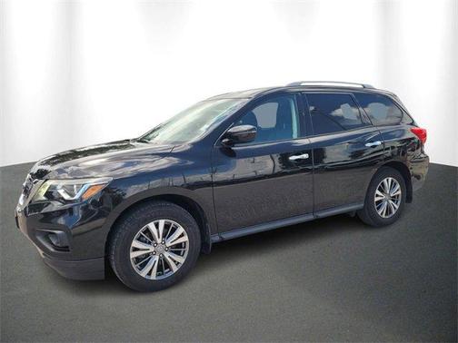 2020 Nissan Pathfinder SV