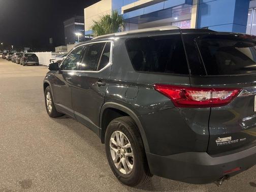 2018 Chevrolet Traverse LT Cloth
