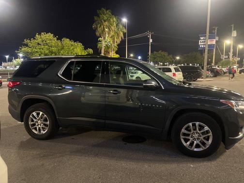 2018 Chevrolet Traverse LT Cloth