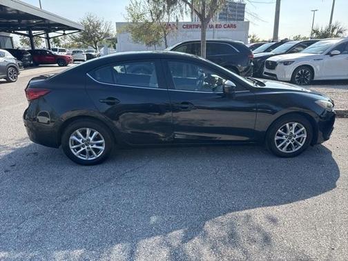 2016 Mazda Mazda3 i Sport
