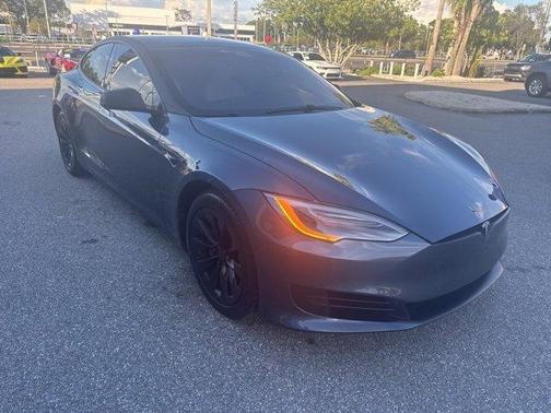 2020 Tesla Model S Long Range Plus