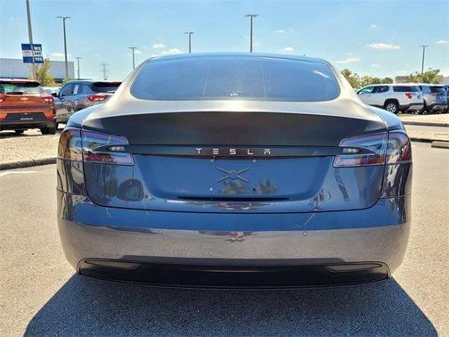 2020 Tesla Model S Long Range Plus
