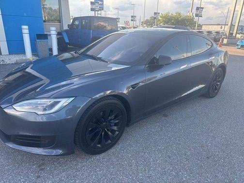 2020 Tesla Model S Long Range Plus