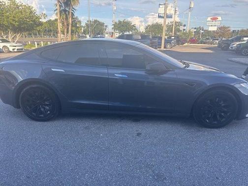 2020 Tesla Model S Long Range Plus