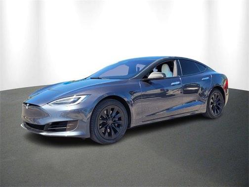 2020 Tesla Model S Long Range Plus