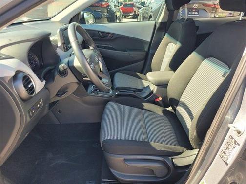 2020 Hyundai KONA SEL