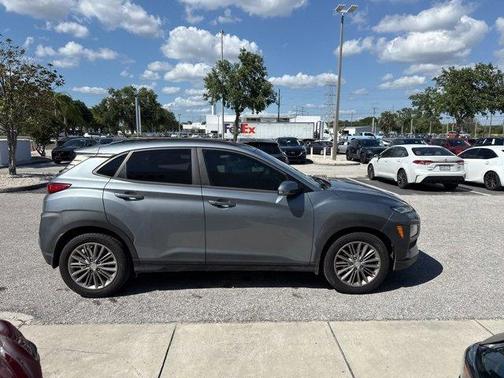 2020 Hyundai KONA SEL