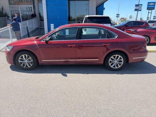 2017 Volkswagen Passat 1.8T S