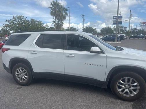 2020 Chevrolet Traverse LT Cloth