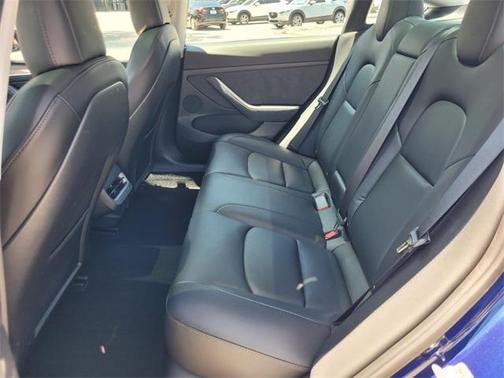 2022 Tesla Model 3 Base