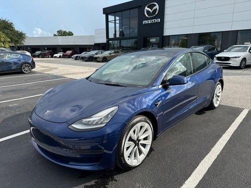 2022 Tesla Model 3 Base