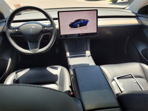 2022 Tesla Model 3 Base