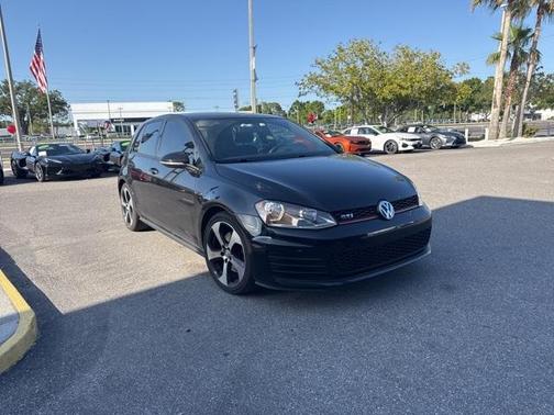2017 Volkswagen Golf GTI S 4-Door