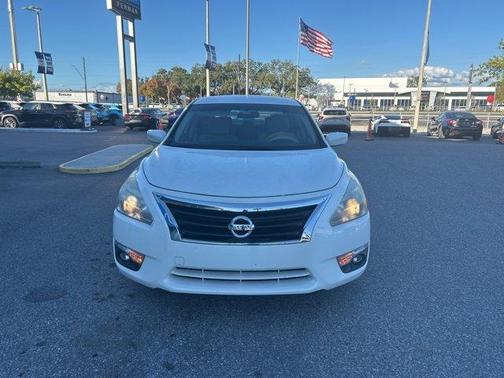 2015 Nissan Altima 2.5 SV
