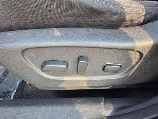 Scarlet Ember 2020 Nissan Rogue Sport SV