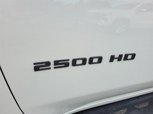 2025 Chevrolet Silverado 2500 Custom