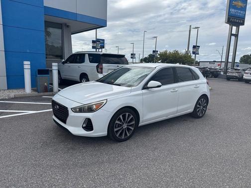 Ceramic White 2018 Hyundai Elantra GT Base