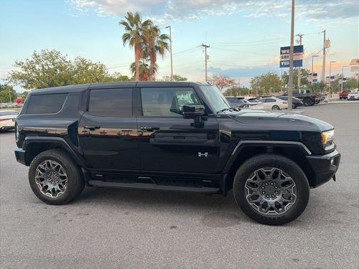 2024 GMC HUMMER EV SUV 3X