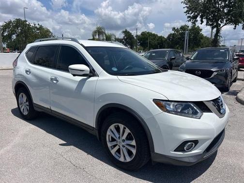 2016 Nissan Rogue SV