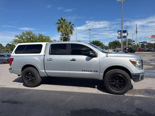 2018 Nissan Titan SV