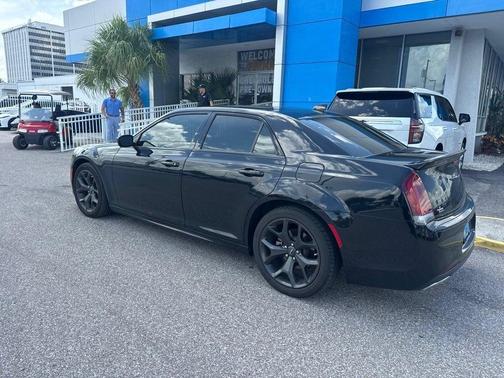 Gloss Black 2022 Chrysler 300 S