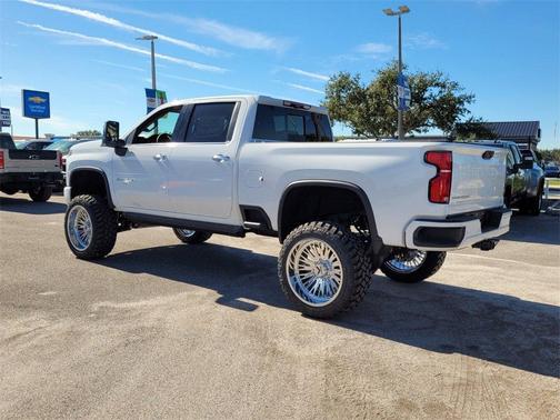 2026 Chevrolet Silverado 2500 LTZ