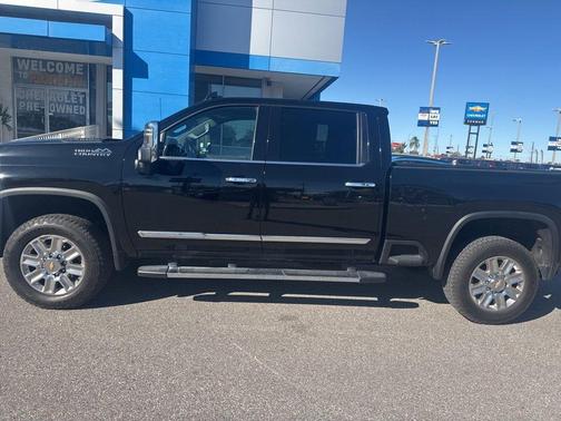 2024 Chevrolet Silverado 2500 High Country