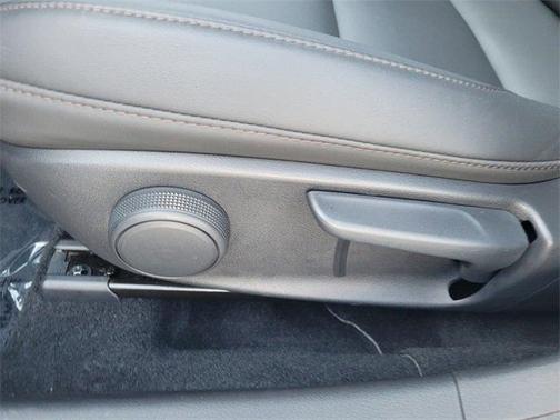 2025 Mazda Mazda3 FWD w/Select Package