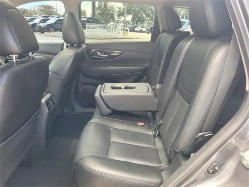 2020 Nissan Rogue SL