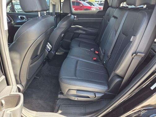 Ebony Black 2024 Kia Sorento S