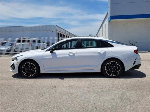 2024 Kia K5 GT-Line