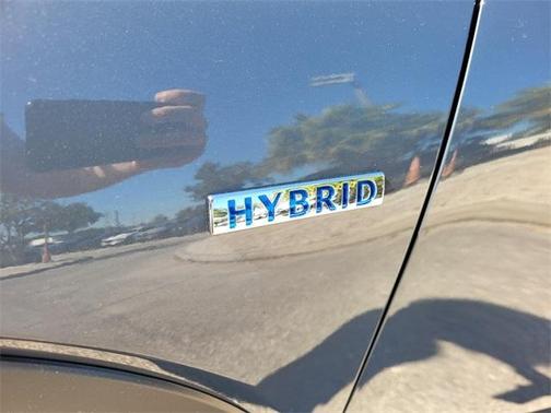 2025 Mazda CX-50 PLUS PACKAGE