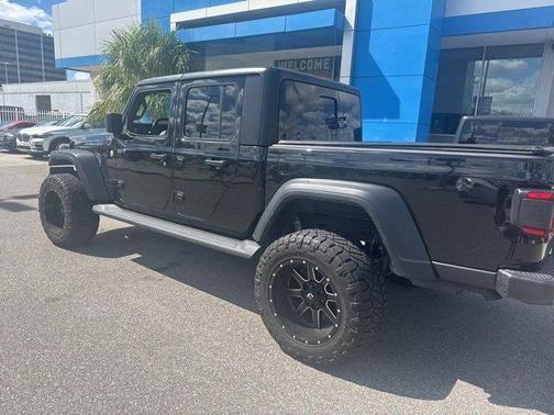 2020 Jeep Gladiator Sport