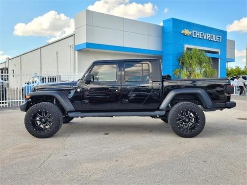 2020 Jeep Gladiator Sport