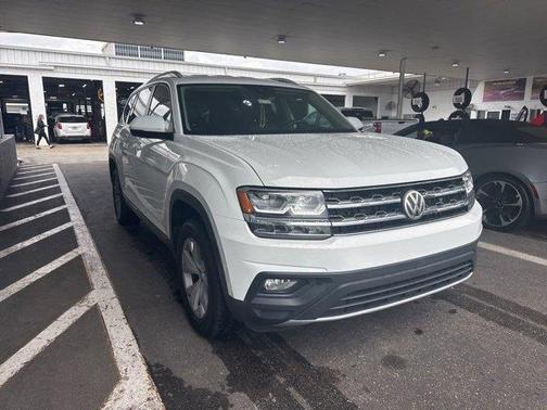 2018 Volkswagen Atlas 3.6L SE w/Technology