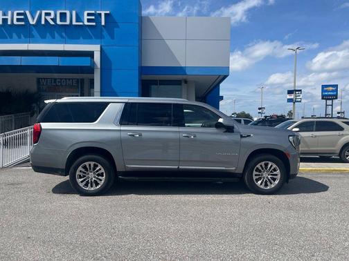 Sterling 2024 GMC Yukon XL SLT