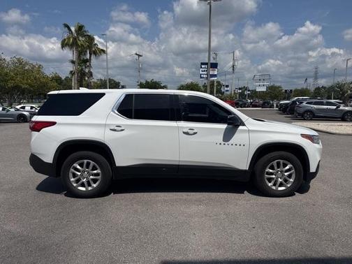 2021 Chevrolet Traverse LS
